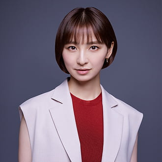 篠田 麻里子